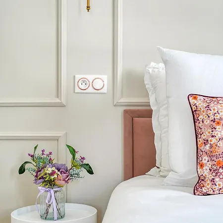 Апартаменты Elegant Paris La Defense *